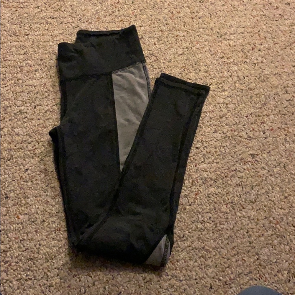 Juniors leggings
